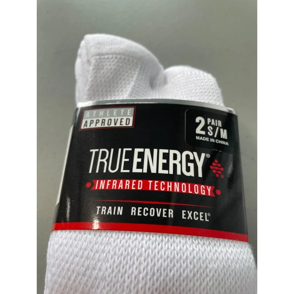 True Energy Infrared Technology Over The Calf Socks Size Small/Medium 2 Pair NEW